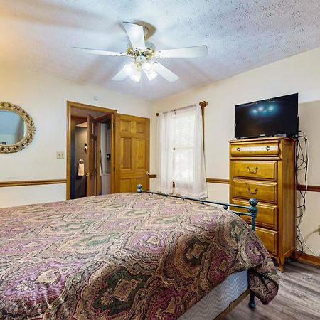 Villa Peaceful Pine Pigeon Forge Exterior foto